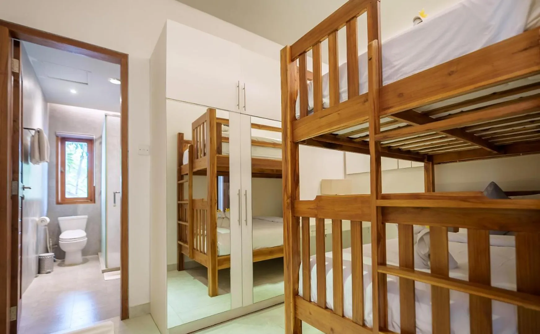 Villa Orange 3Br Seminyak By Exotic Bali Properties